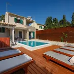 Villa George