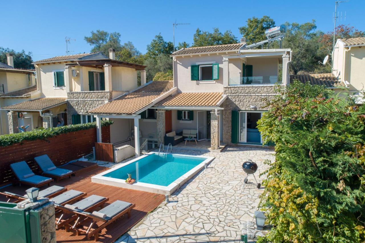 George Villa Poulades